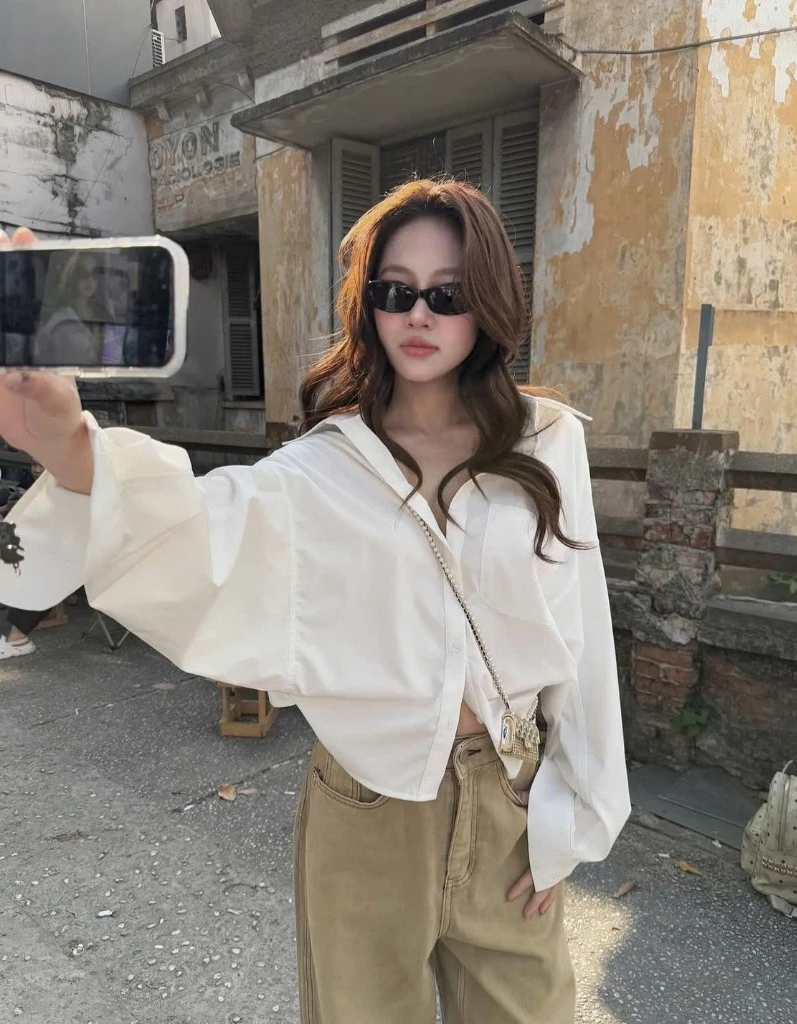 Mỹ nhân sở hữu tài sản 35 triệu USD: Đẹp từ sợi tóc đến khuôn mặt, style thì thôi miễn bàn!- Ảnh 19.