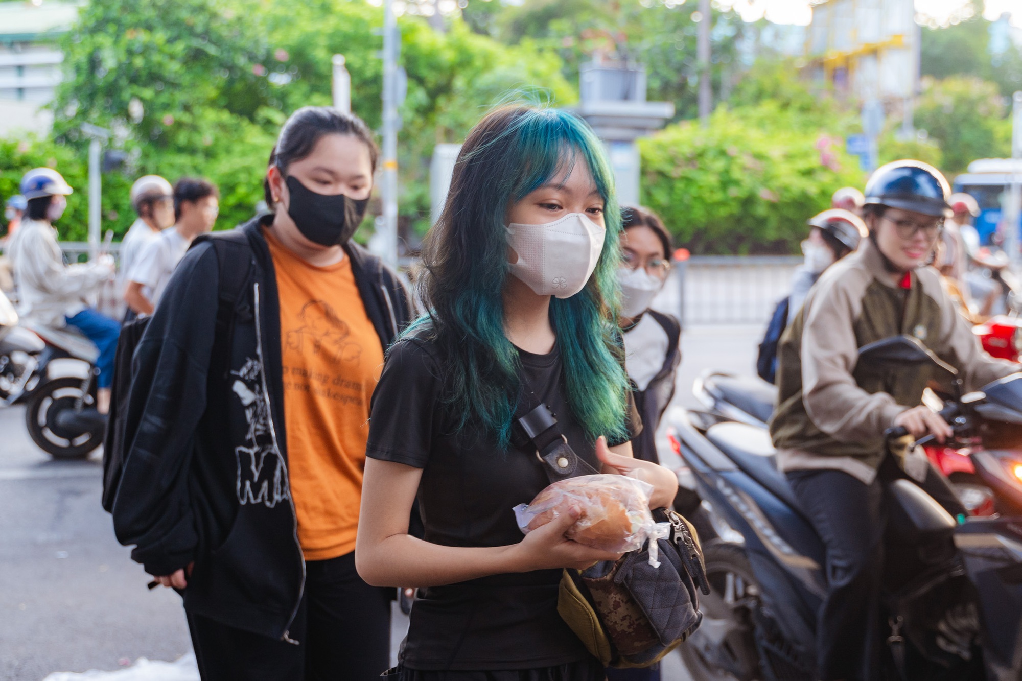 Chùm ảnh: Sĩ tử cực 