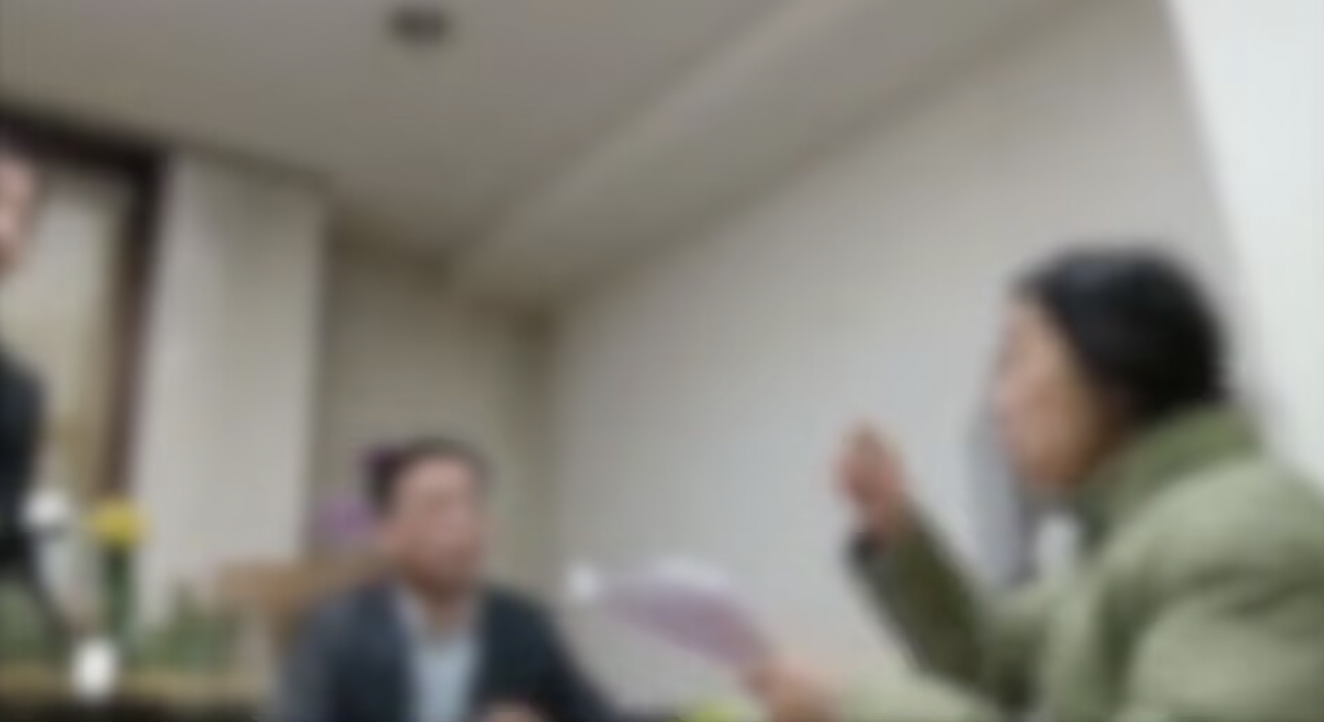 Người phụ nữ tất toán sổ tiết kiệm hơn 1 tỷ đồng sau 20 năm, ngân hàng thông báo: “Không có bất kỳ thông tin nào liên quan đến sổ này”- Ảnh 3. Người phụ nữ tất toán sổ tiết kiệm hơn 1 tỷ đồng sau 20 năm, ngân hàng thông báo: “Không có bất kỳ thông tin nào liên quan đến sổ này”- Ảnh 3.