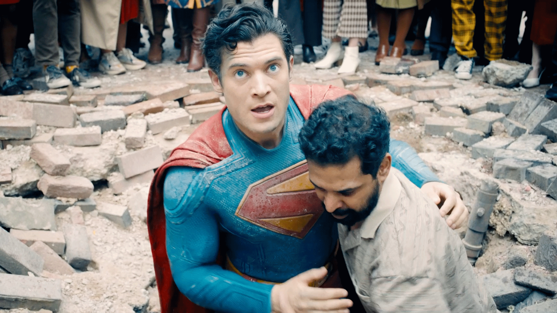 Superman: Quên Henry Cavill đi, đây mới là Siêu Nhân đích thực “xé truyện bước ra”- Ảnh 2. Superman: Quên Henry Cavill đi, đây mới là Siêu Nhân đích thực “xé truyện bước ra”- Ảnh 2.