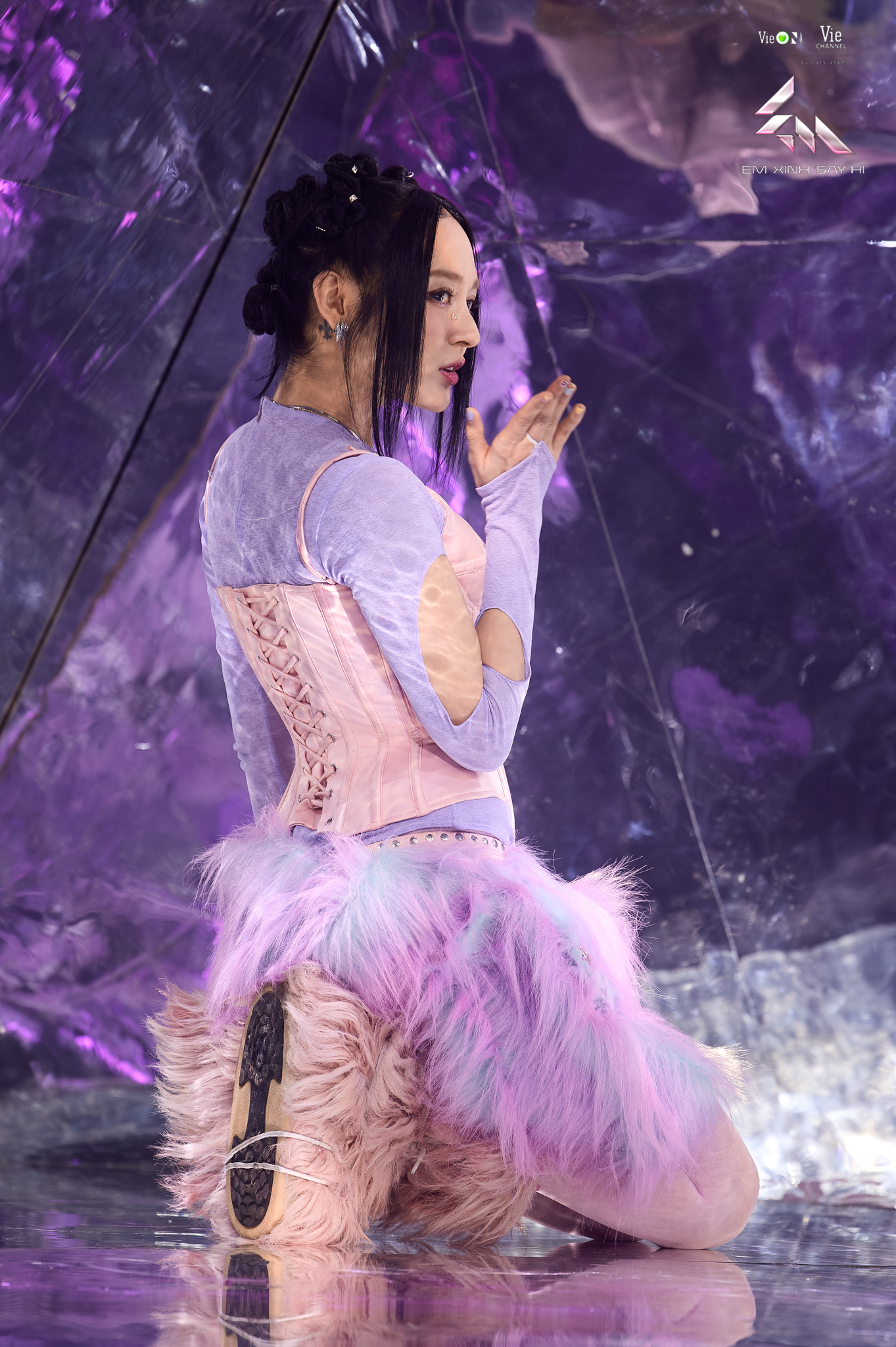 1 Em Xinh Say Hi đứng top 10 nhưng 6 tập rồi vẫn nhạt, như bị cô lập trong show- Ảnh 5. 1 Em Xinh Say Hi đứng top 10 nhưng 6 tập rồi vẫn nhạt, như bị cô lập trong show- Ảnh 5.