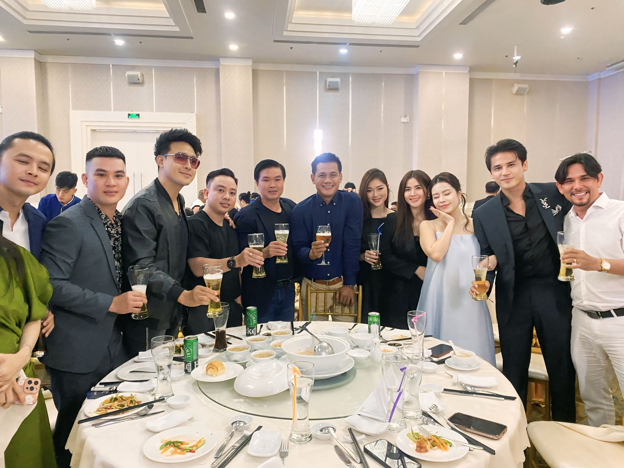 Đám cưới Đám cưới