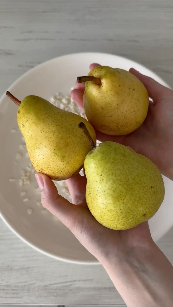 Ăn thêm một loại quả giòn ngọt mùa hè: Bụng bớt phình, da mướt mát- Ảnh 2.