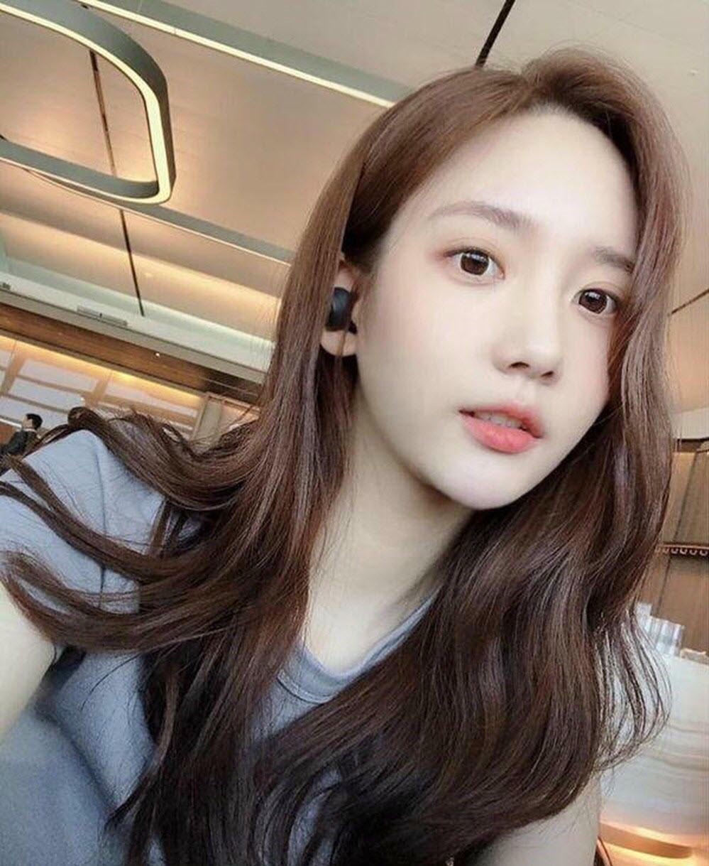 "Ác mộng showbiz" Han Seo Hee bị bóc trần bịa chuyện vể cả dàn sao khủng Jennie - Karina- Ảnh 1.