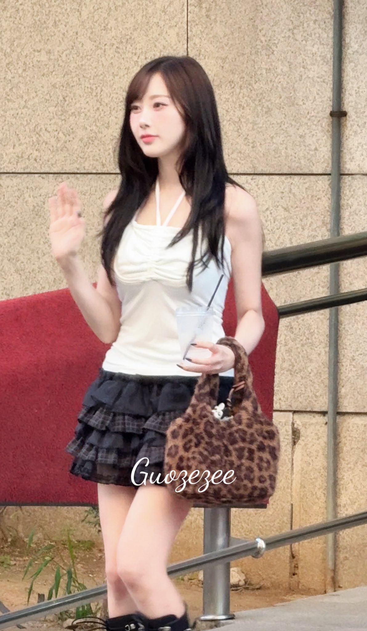 Nữ idol bùng nổ visual hậu giảm cân, không cần nhịn ăn vẫn có dáng đẹp- Ảnh 3.