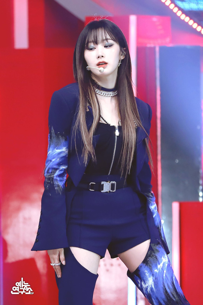 Nữ idol bùng nổ visual hậu giảm cân, không cần nhịn ăn vẫn có dáng đẹp- Ảnh 4.