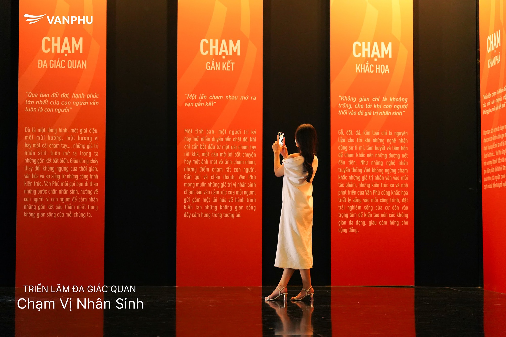 Hành trình “thị giác hóa” triết lý vị nhân sinh của Văn Phú- Ảnh 1.