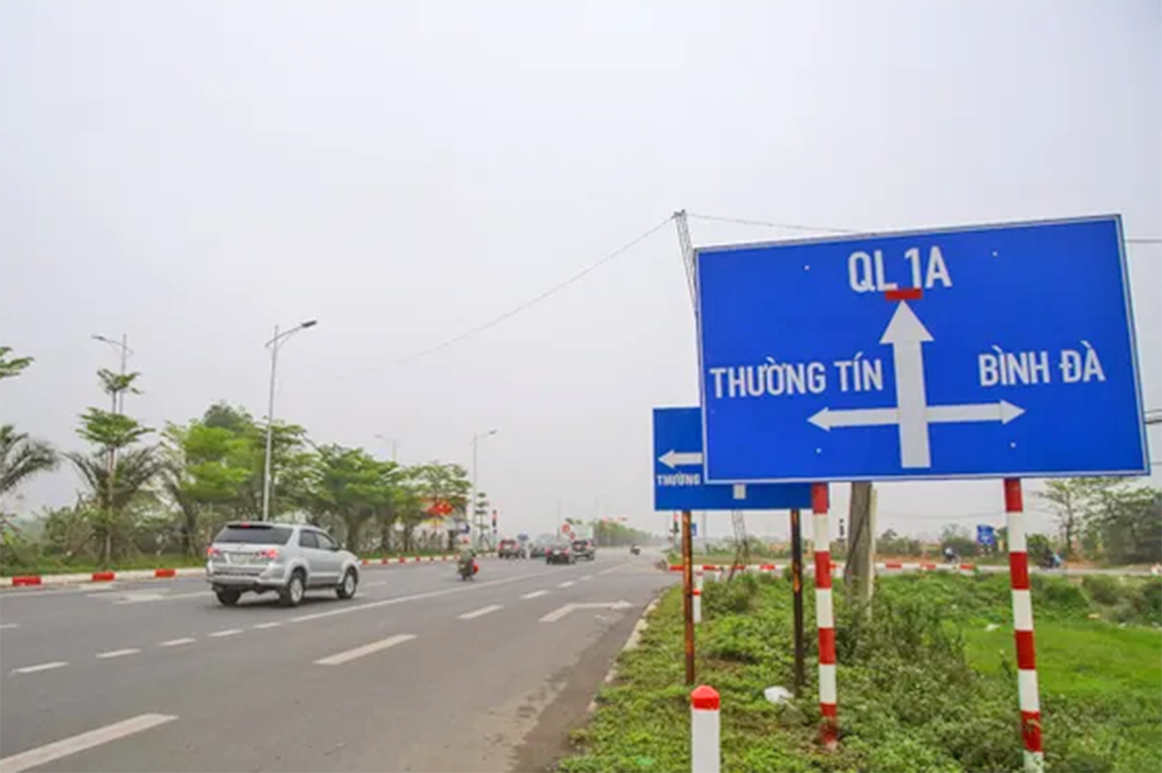 Trước 15/7, phải cập nhật biển báo giao thông tại tỉnh, thành mới sáp nhập- Ảnh 1.