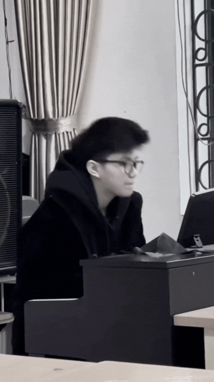 “Con nhà nòi” khiến cả MXH ghen tỵ: Gọi SOOBIN là cậu, ông - bà toàn NSND đẳng cấp!- Ảnh 2.