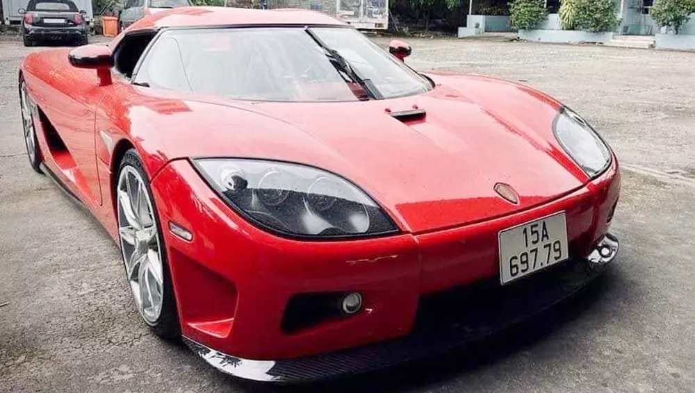 Koenigsegg CCX độc nhất Việt Nam bất ngờ xuất nam tiến, CĐM đồng loạt gọi tên một người- Ảnh 7. Koenigsegg CCX độc nhất Việt Nam bất ngờ xuất nam tiến, CĐM đồng loạt gọi tên một người- Ảnh 7.