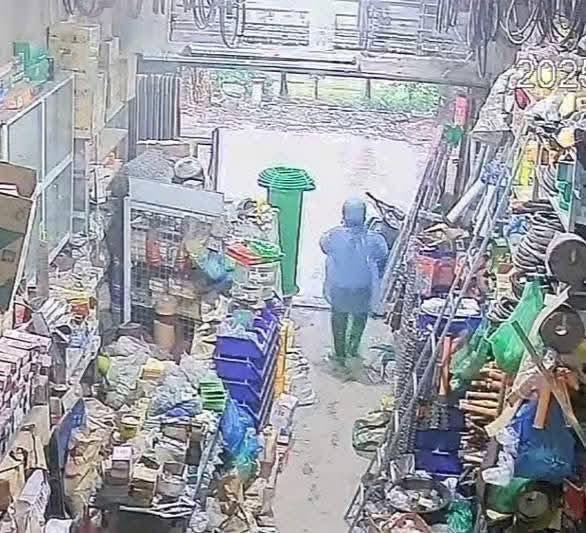 Người phụ nữ ở Hà Nội mất liên lạc, để lại con nhỏ 4 tháng tuổi: Chồng tiết lộ những dấu hiệu bất thường- Ảnh 1.