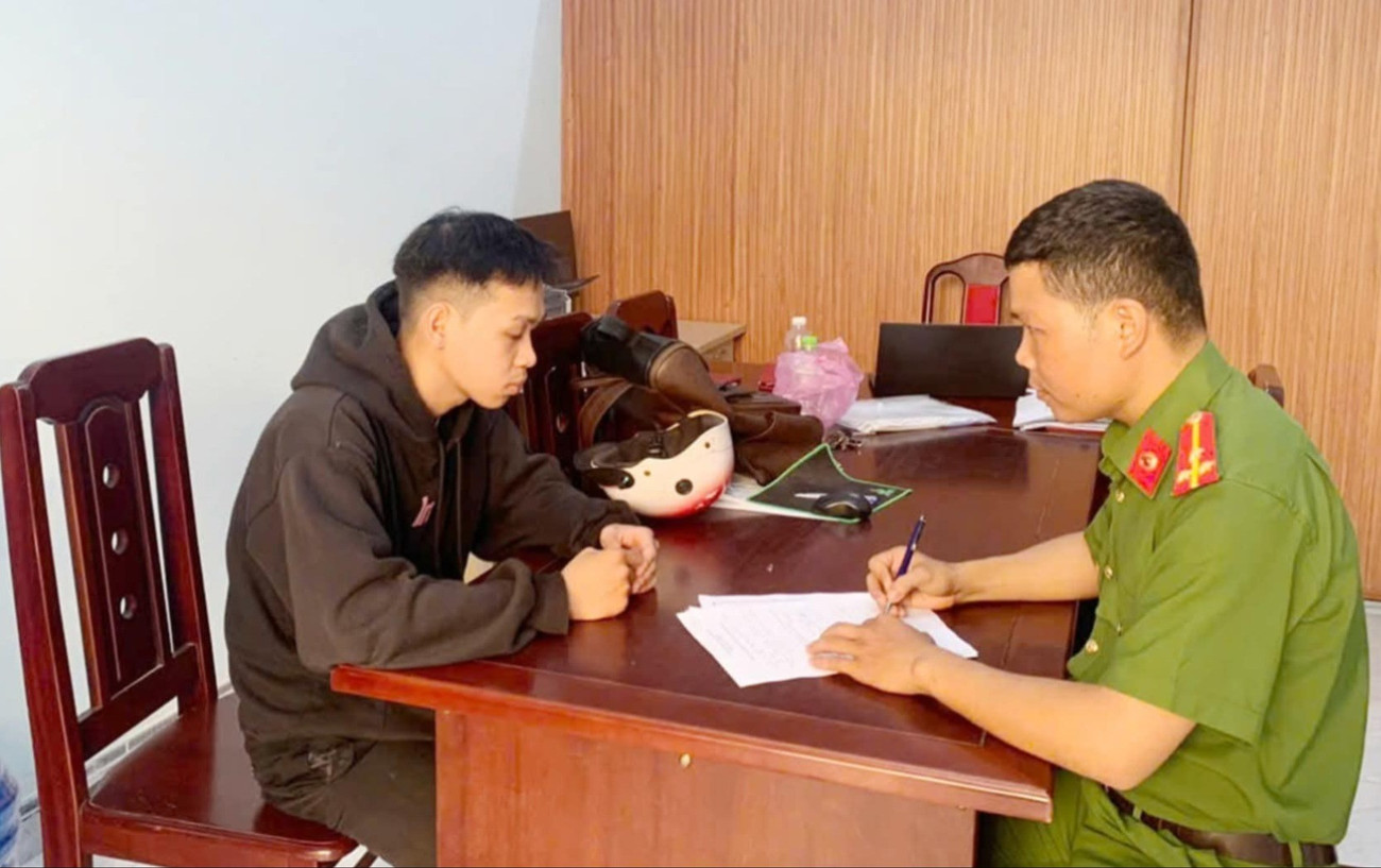 Đà Nẵng: Vờ mua vé số, cướp giật tài sản của cụ bà 83 tuổi- Ảnh 1.