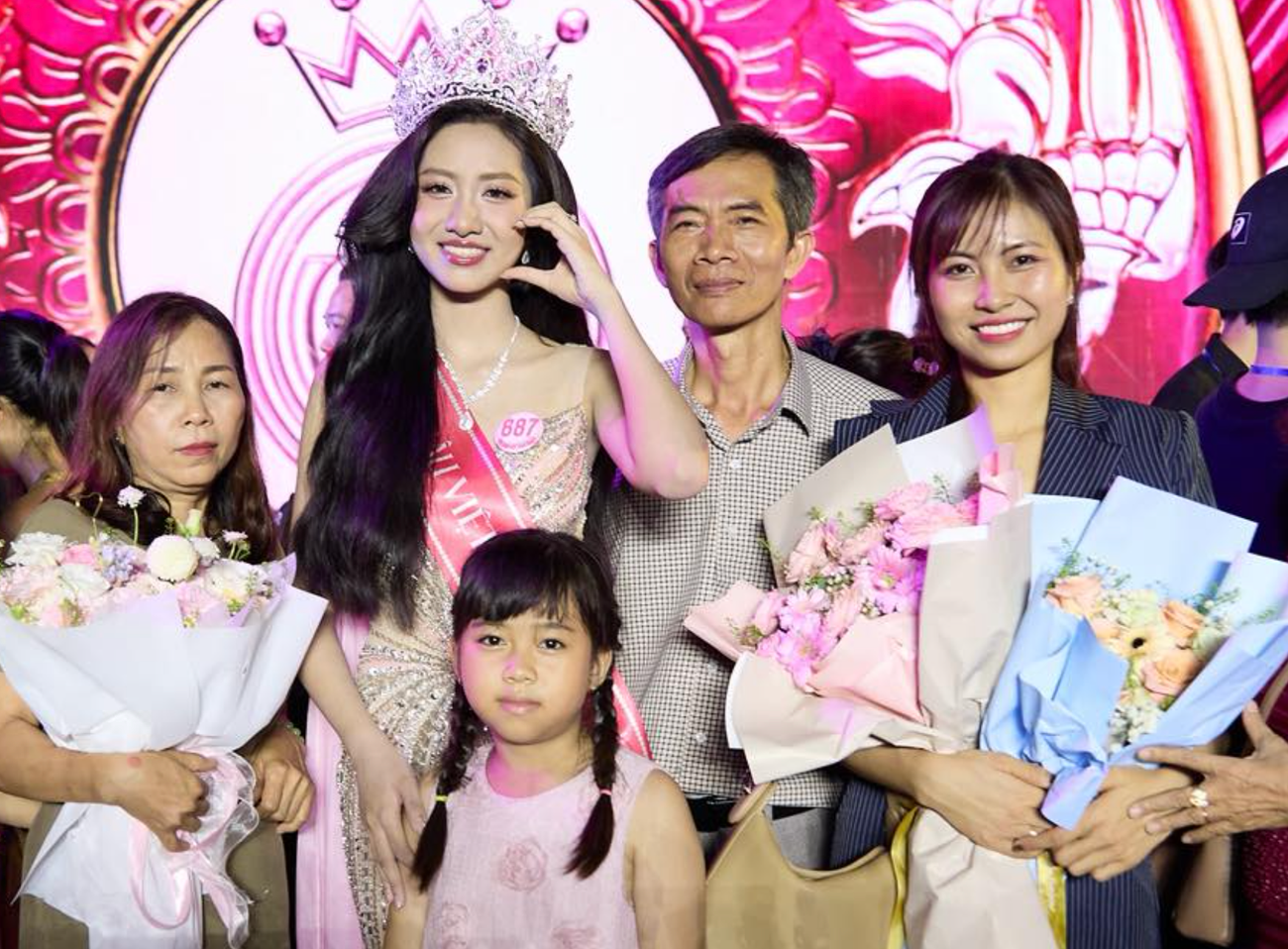 10 điều mới biết về Hoa hậu Hà Trúc Linh- Ảnh 1.