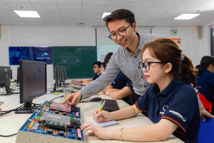 Loạt trường ngành Bán dẫn xét tuyển học bạ 2025- Ảnh 1.