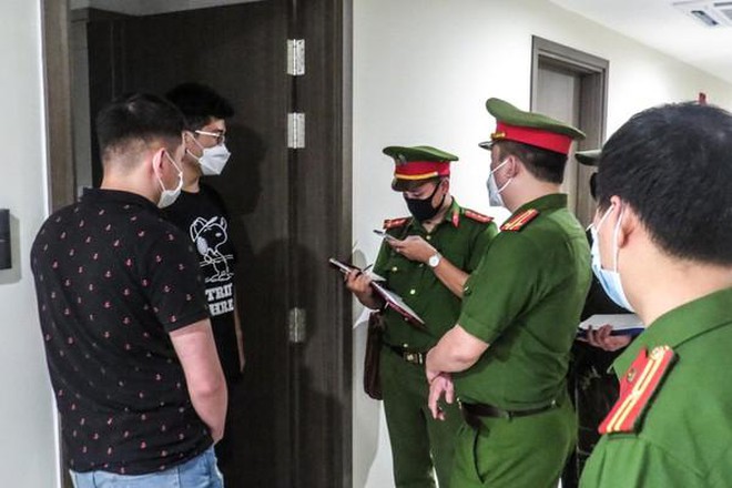 Người dân cần lưu ý: Công an xã có thể gõ cửa kiểm tra cư trú không báo trước từ tháng 7/2025- Ảnh 1.