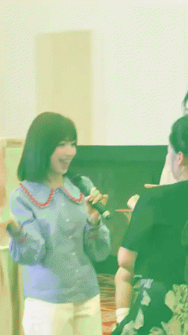 Hoà Minzy dẫn Bo Thúi đến dự sinh nhật con trai Quang Hải, chiếm spotlight với visual 