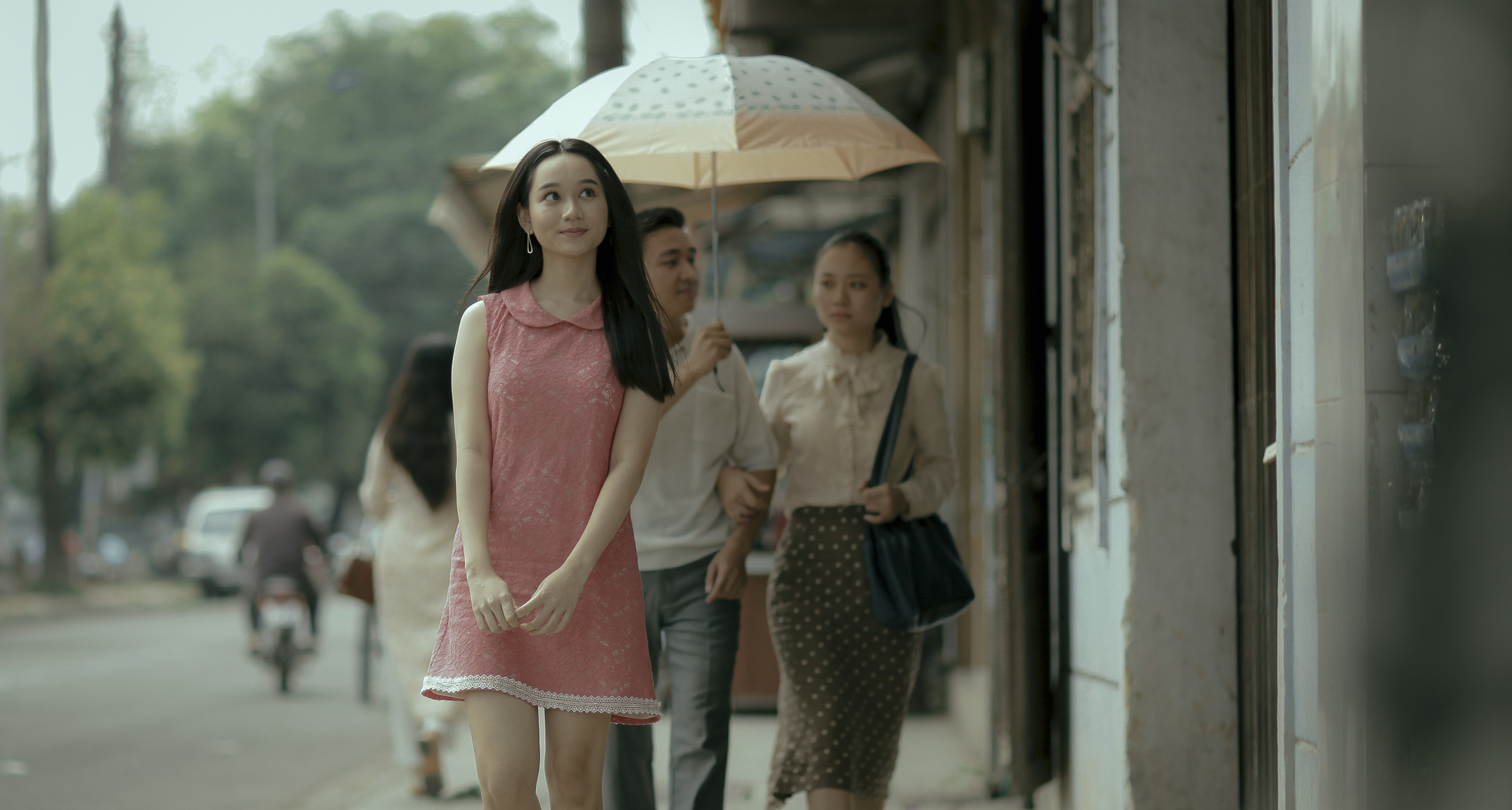 Bất ngờ với nhan sắc nữ chính Mắt Biếc hóa người thật, nhìn sang Trúc Anh càng sốc “chuyện gì vậy trời?”- Ảnh 6.
