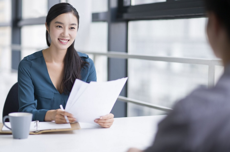 Khi được người khác cảm ơn, người thường đáp lại “không có gì”, người EQ cao nói 3 câu khiến ai cũng phải khen khôn ngoan, tinh tế- Ảnh 2.
