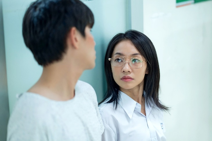 Xem phim Sex Education rồi nhìn sang Điều Ước Cuối Cùng: Ai nói học sinh bàn chuyện 18+ là phản cảm?- Ảnh 3.