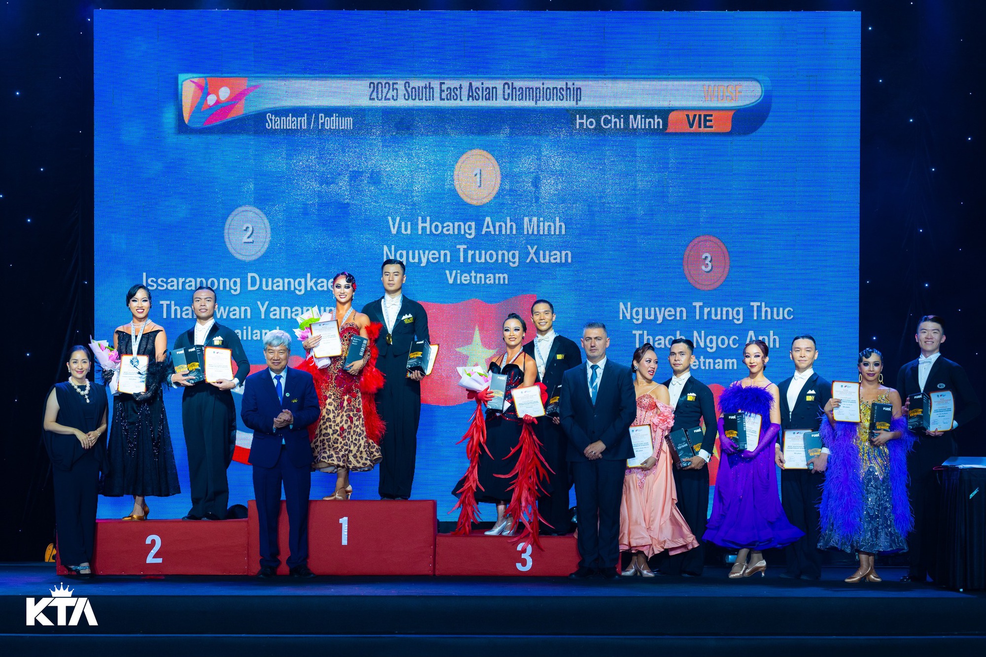Hoa khôi Hà thành Trường Xuân cùng Anh Minh giành hat-trick HCV Đông Nam Á, lập kỳ tích cho dancesport Việt Nam- Ảnh 2.