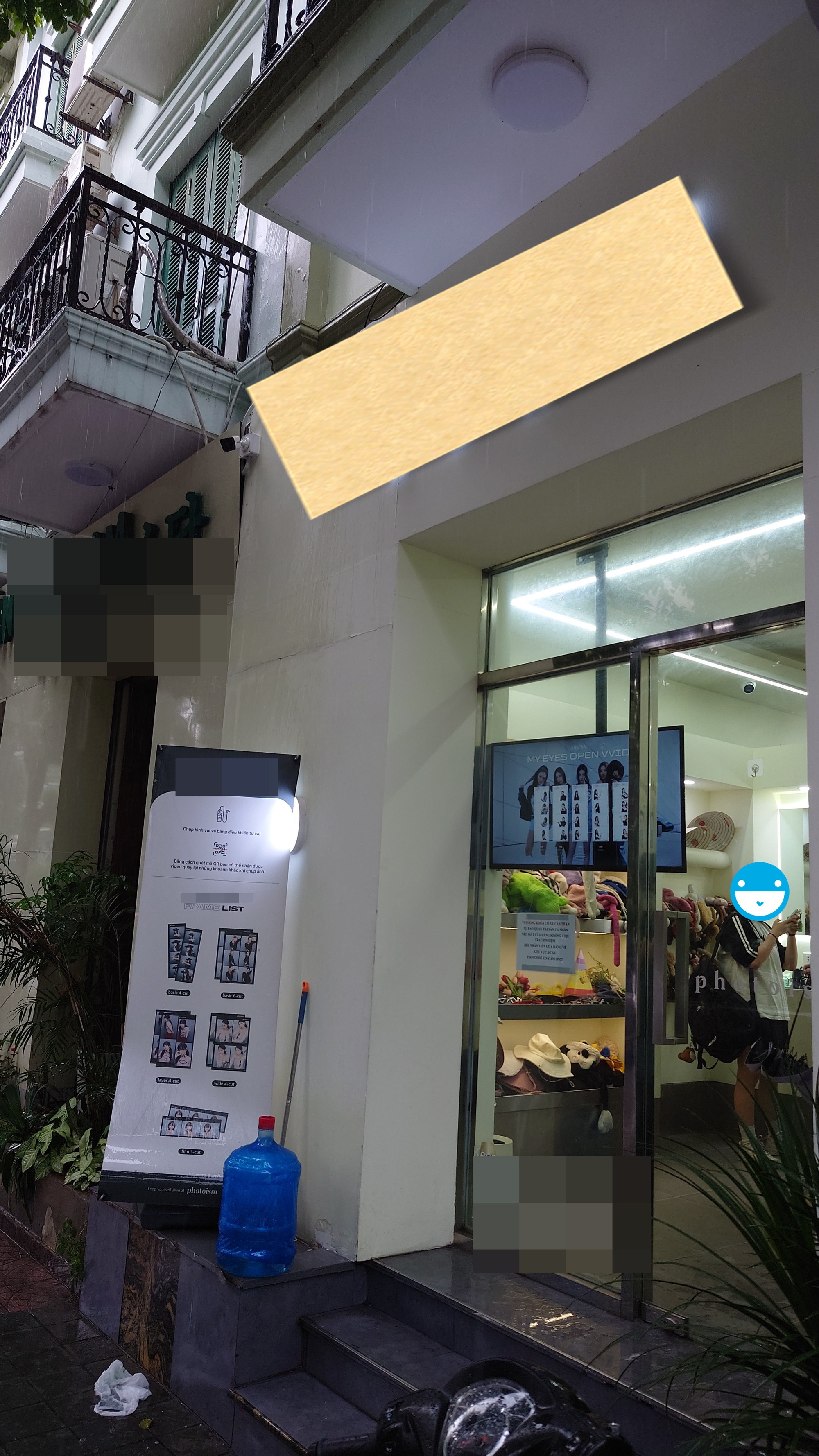 Khách Hàn bị tố lao vào đánh nhau trong tiệm photobooth ở Hà Nội: Nhân viên lên tiếng- Ảnh 2.