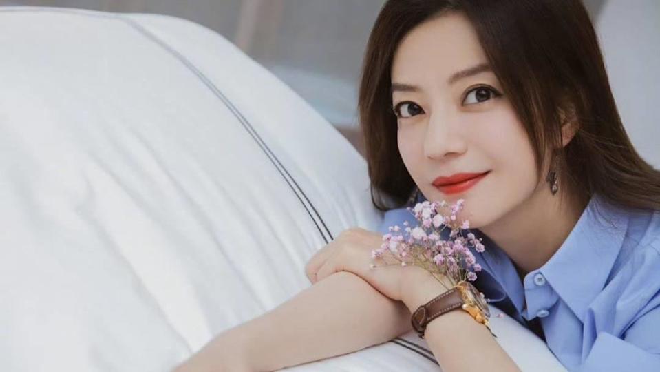 "Én nhỏ" Triệu Vy kiện kẻ đồn cô tham gia đường dây buôn người ở Myanmar- Ảnh 1.