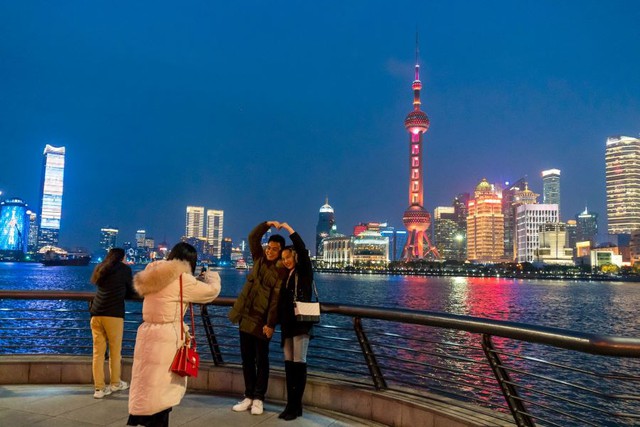 Chuyến tàu chạy 200km nhưng đi chỉ mất 45 phút, du khách trầm trồ: "Tôi chưa bao giờ nghĩ đến việc này"- Ảnh 7.
