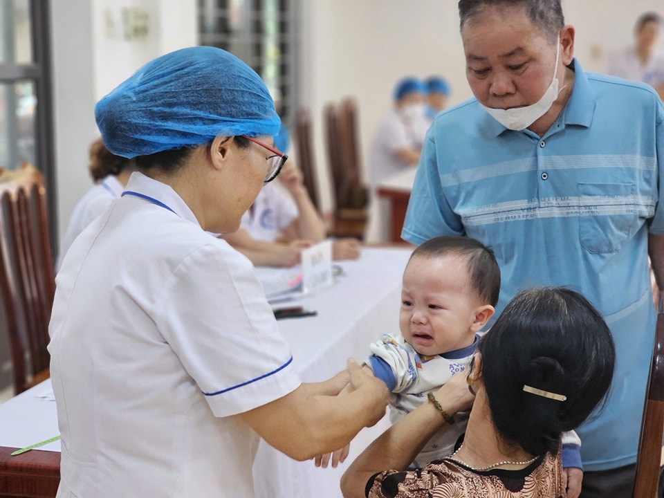 Năm trường hợp đặc biệt được thanh toán BHYT dù chưa có thẻ- Ảnh 1.