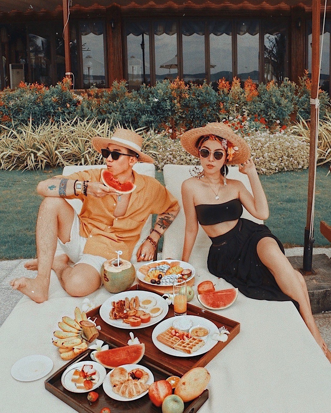 Bạn thân Lê Hà Trúc vừa bị tố “đạo nhái - nhận vơ” thiết kế hoa cưới là ai?- Ảnh 3.