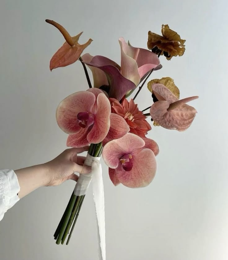 Bạn thân Lê Hà Trúc vừa bị tố “đạo nhái - nhận vơ” thiết kế hoa cưới là ai?- Ảnh 11.