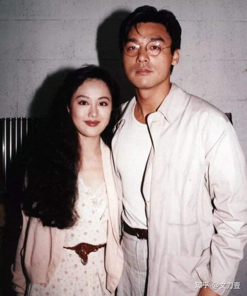Nam thần showbiz từng phá sản vì thói quen xài tiền của vợ: Tiêu vặt 100 triệu đồng/tháng, thẻ không hạn ngạch, không mặc lại đồ lần 2!- Ảnh 2. Nam thần showbiz từng phá sản vì thói quen xài tiền của vợ: Tiêu vặt 100 triệu đồng/tháng, thẻ không hạn ngạch, không mặc lại đồ lần 2!- Ảnh 2.