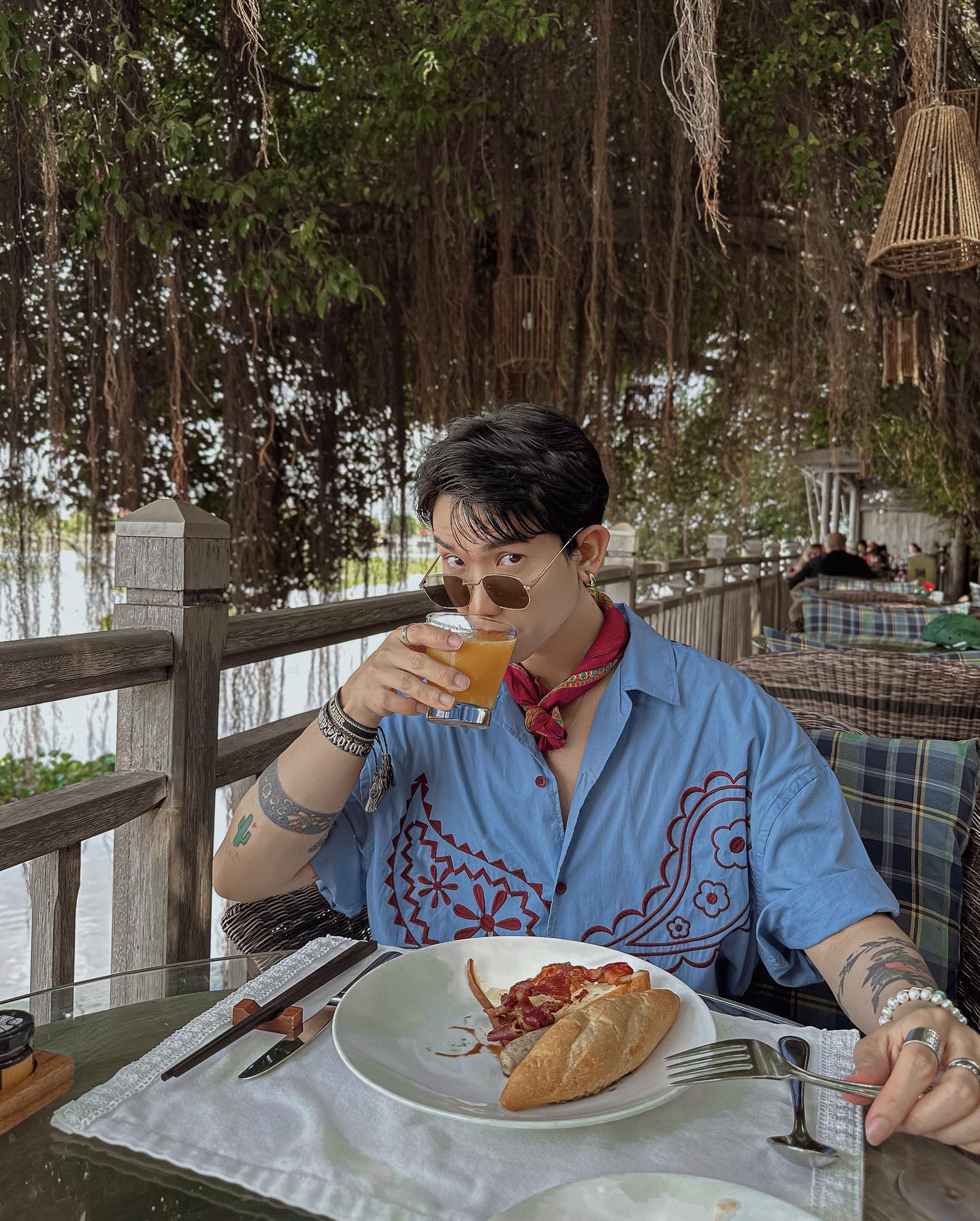 Bạn thân Lê Hà Trúc vừa bị tố “đạo nhái - nhận vơ” thiết kế hoa cưới là ai?- Ảnh 9.