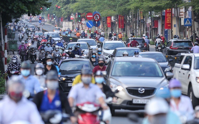 Hà Nội cấm xe máy xăng trong Vành đai 1 từ 1/7/2026: Nguồn cung ứng xe máy điện từ đâu?- Ảnh 2.