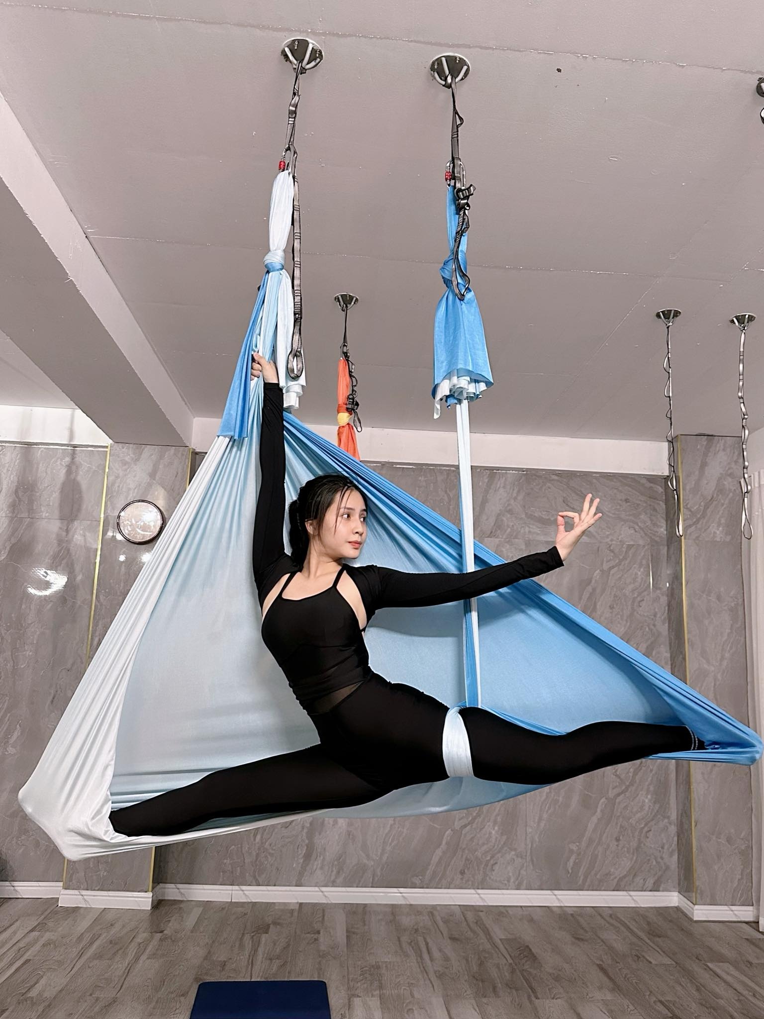Gái một con - Thiên An cực chăm tập 2 môn thể thao, bảo sao dáng đẹp, eo thon, body nuột nà thế!- Ảnh 18.