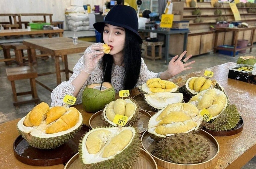 Phạm Băng Băng: Nửa đời làm nữ hoàng, giờ thành 