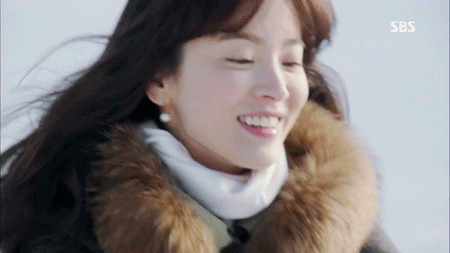 Hai lần Song Hye Kyo vào vai giàu 