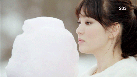 Hai lần Song Hye Kyo vào vai giàu 