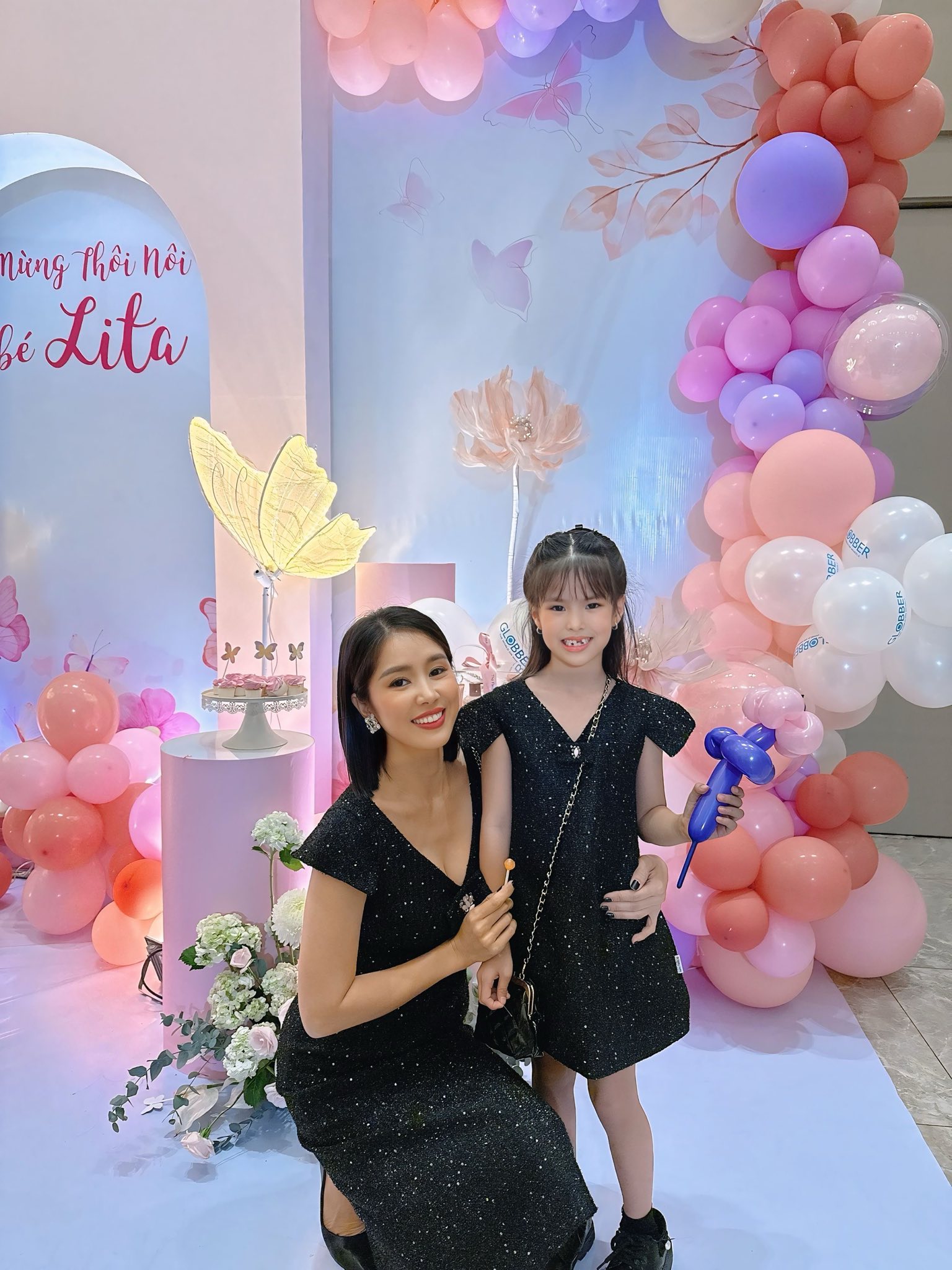 Lê Phương đưa con gái dự tiệc, lời nhắn giản dị bất ngờ khiến khán giả xúc động nhớ đến Quý Bình- Ảnh 2.