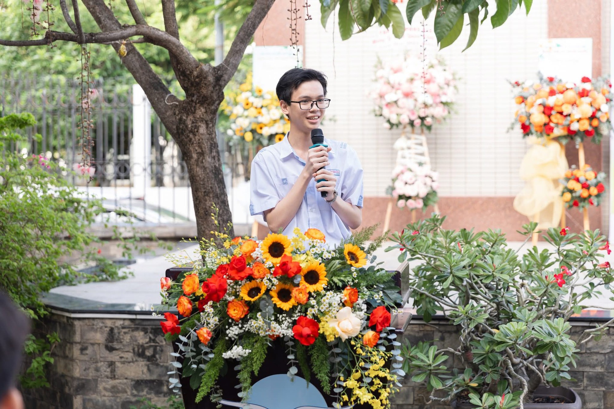 Lộ diện thủ khoa khối B toàn quốc đến từ trường tư thục: Từng "ẵm" 2 giải Nhất môn Toán của thành phố, đạt 1038 điểm trong kỳ thi ĐGNL- Ảnh 2.