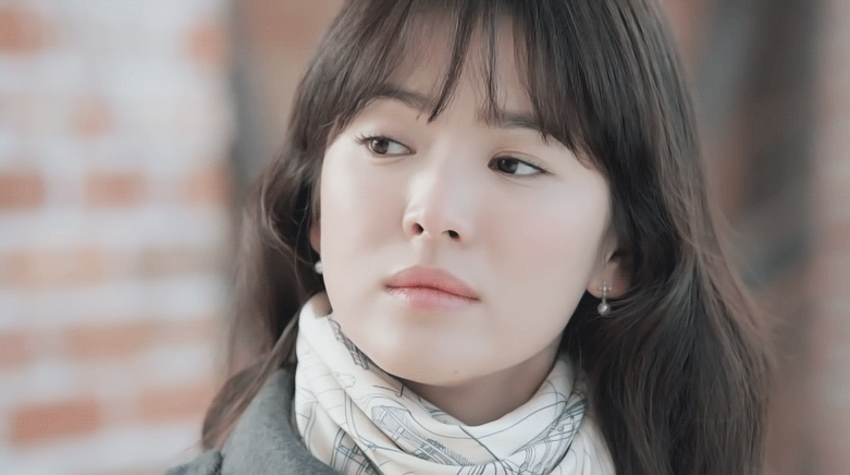 Hai lần Song Hye Kyo vào vai giàu 