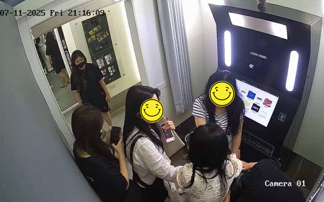 Dân mạng Hàn trước vụ gây gổ ở tiệm photobooth Hà Nội: Mong đừng ai hiểu lầm nó đại diện cho bất kỳ điều gì