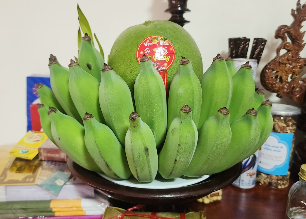 Ông bà dặn KHÔNG ghép 2 nải chuối đặt lên bàn thờ, sai phong thủy, dễ phạm đại kỵ- Ảnh 1.