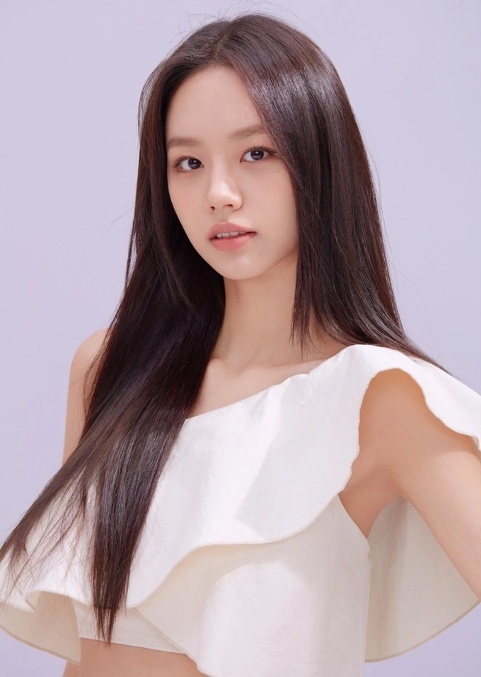 Lee Hyeri da mộc đẹp mịn gây sốt, tuổi băm vẫn xinh mơn mởn: Có mẹo tăng collagen cho da nhờ cắt giảm 1 thứ trong chế độ ăn- Ảnh 2.