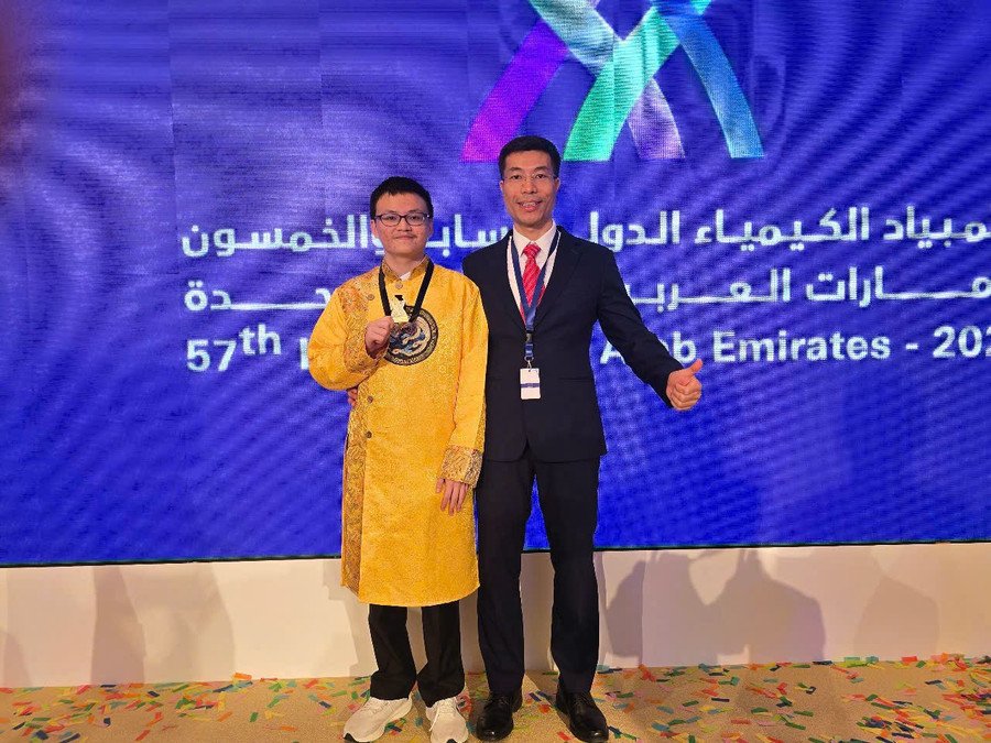 Chủ nhân Huy chương Vàng Olympic Hóa học quốc tế và những cái nhất- Ảnh 4.