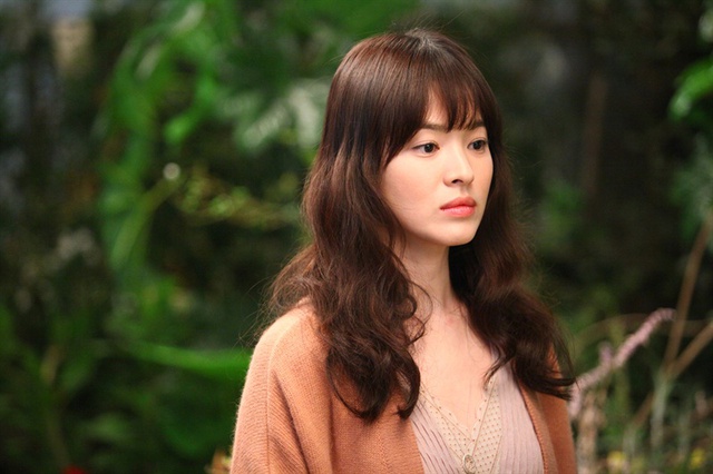 Hai lần Song Hye Kyo vào vai giàu 