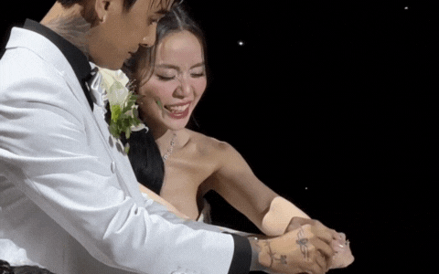 Sao nam Việt bị chê mặc lôi thôi tại đám cưới Đạt G - Cindy Lư, vợ lên tiếng gấp để 