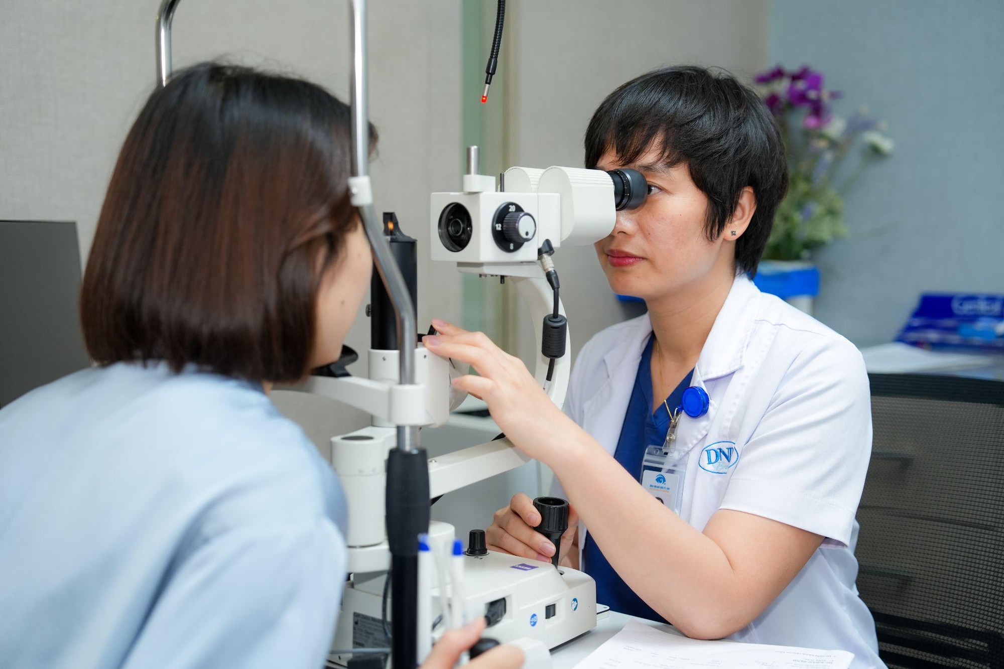 Mổ cận cũng phải “đo ni đóng giày” - Trend sức khỏe này bạn đã cập nhật chưa?- Ảnh 4.