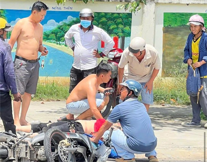 Hai vợ chồng tử vong khi đưa con gái đi khám bệnh về nhà- Ảnh 1.