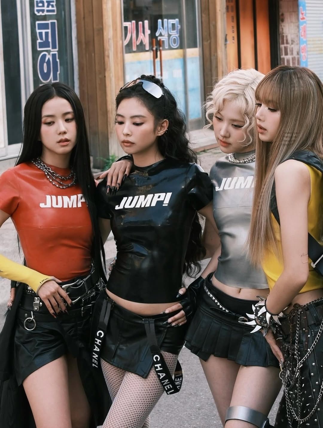 Thành viên đẹp nhất BLACKPINK bị sao vậy trời?- Ảnh 1.