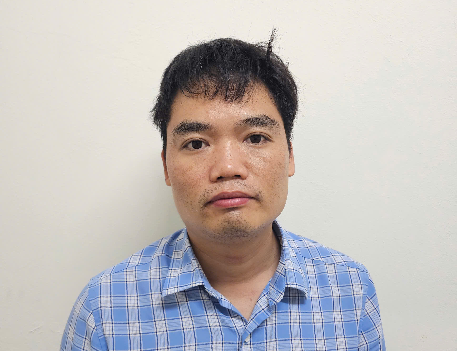 Khởi tố giảng viên trường y uống rượu lái xe gây tai nạn khiến nhiều người thương vong- Ảnh 1.